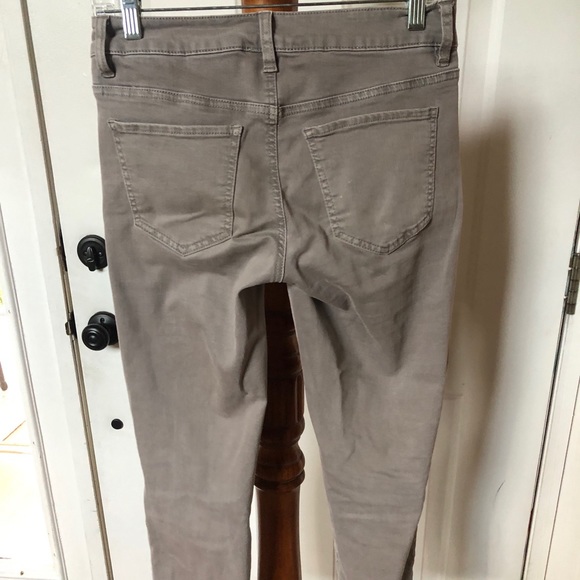 Stretchy Gray Ripped Jeans - Picture 3 of 3